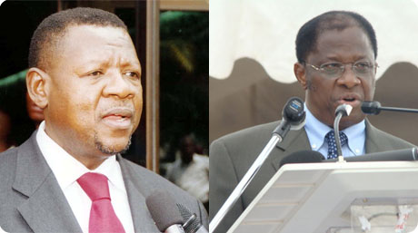 Lambert Mende, ministre de la Communication et porte-parole du gouvernement et Tambwe Mwamba, ministre des Affaires étrangères