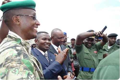 Laurent Nkunda, Julien Paluku, Bariynaga et le Général Numbi