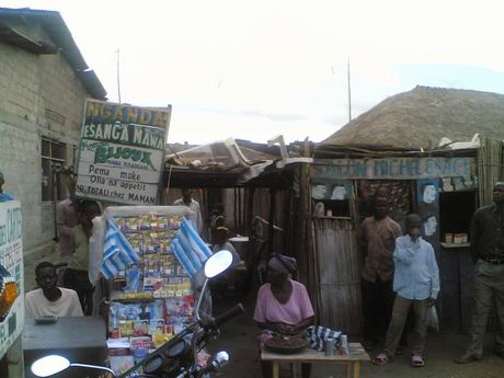 Petit commerce à Lodja