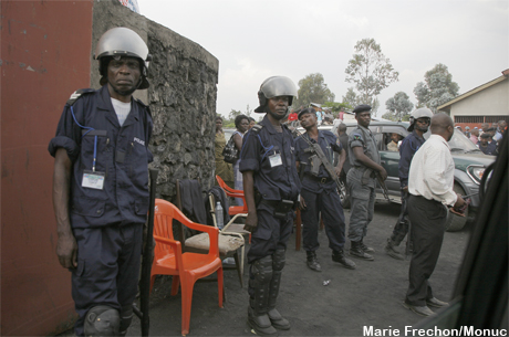 Les Policiers à la Conférence de Goma